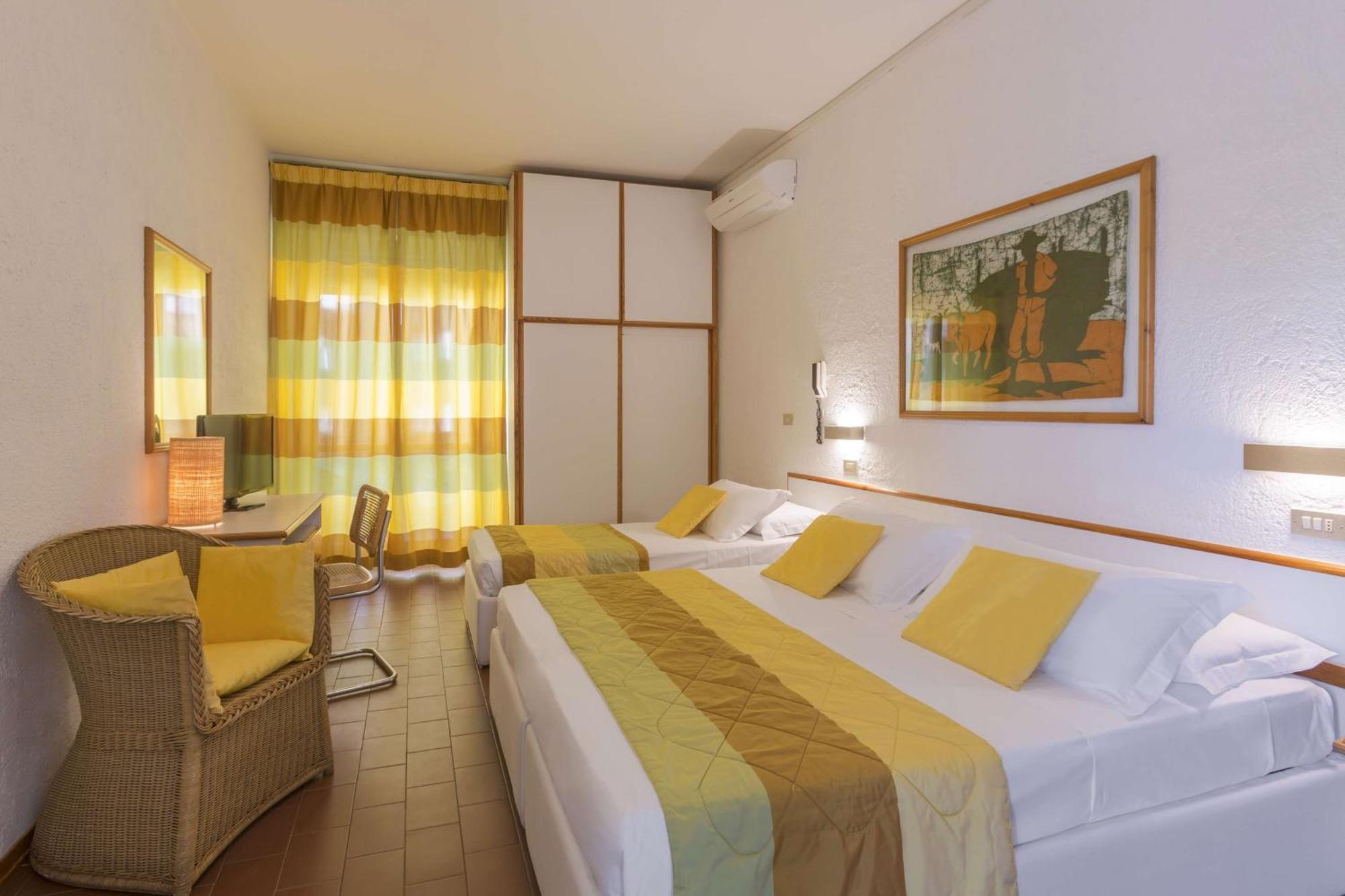 Hotel Bellevue, Sure Hotel Collection By Best Western Песаро Екстериор снимка
