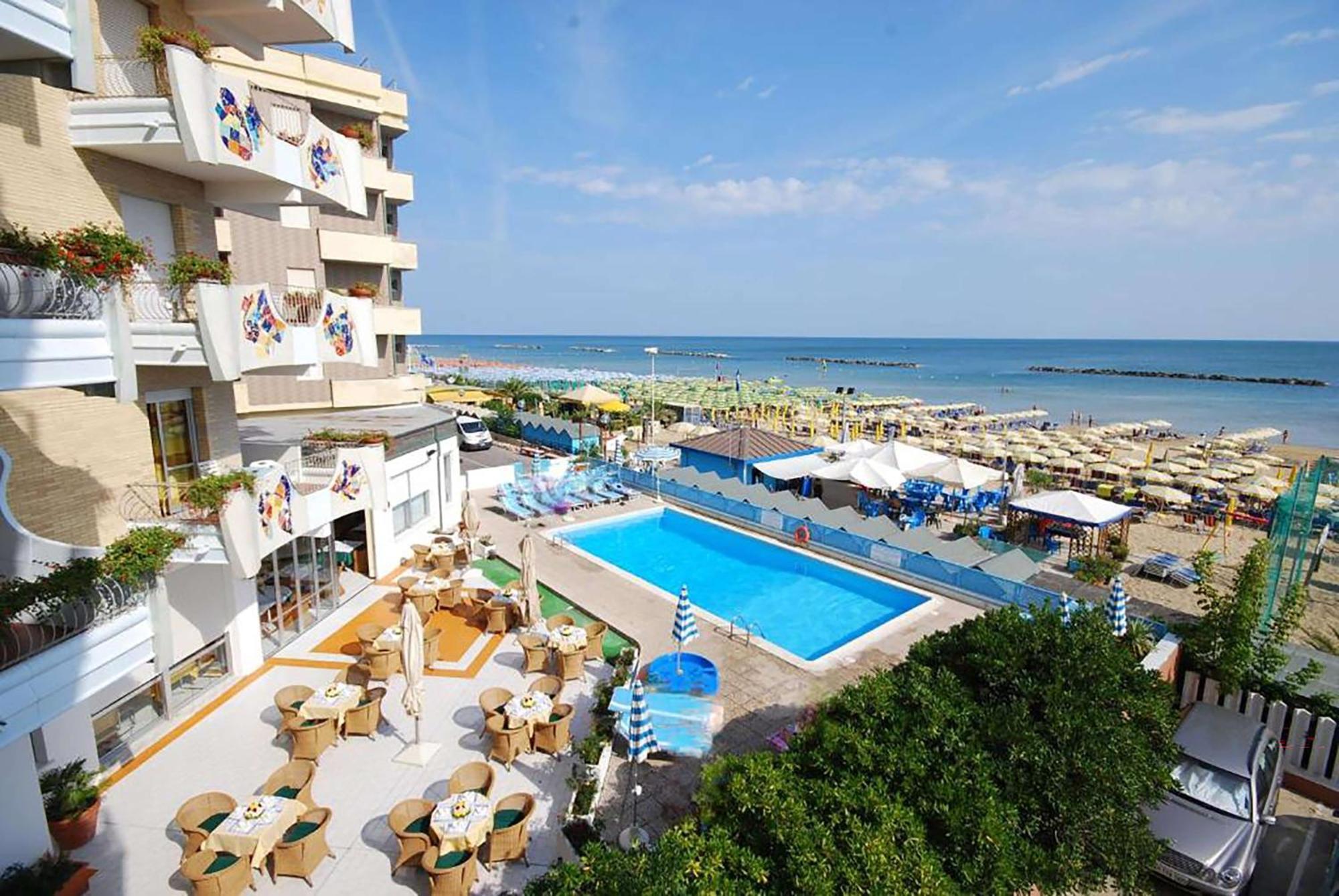 Hotel Bellevue, Sure Hotel Collection By Best Western Песаро Екстериор снимка